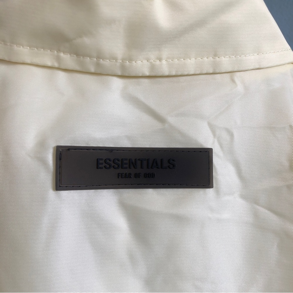 NWT fear of god ESSENTIALS canary jacket unisex s oversize fit - Picture 7 of 8